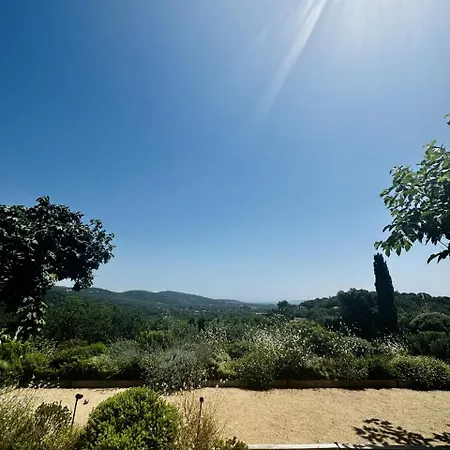 Bed and breakfast Le Mas Saint Michel 4*