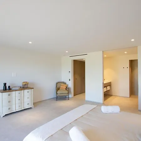 Le Mas Saint Michel 4*